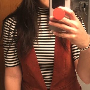 Banana Republic Ribbed Mock Neck in size XS